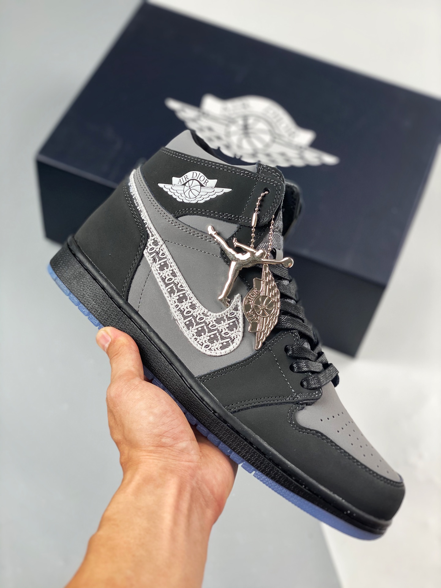 Soporte contra reembolso, caja original + accesorios completos! AJ1 Dior x Air Jordan 1 AJ1 Edición Dior, como el model…