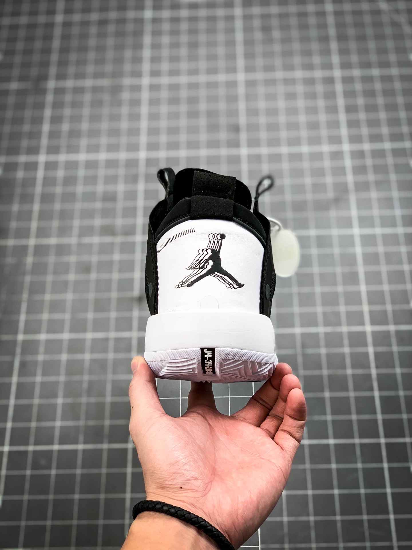 330  灭世纯原版本Air Jordan XXXIV PF AJ34 乔34 未来概念轻量化篮球鞋 BQ3381-800