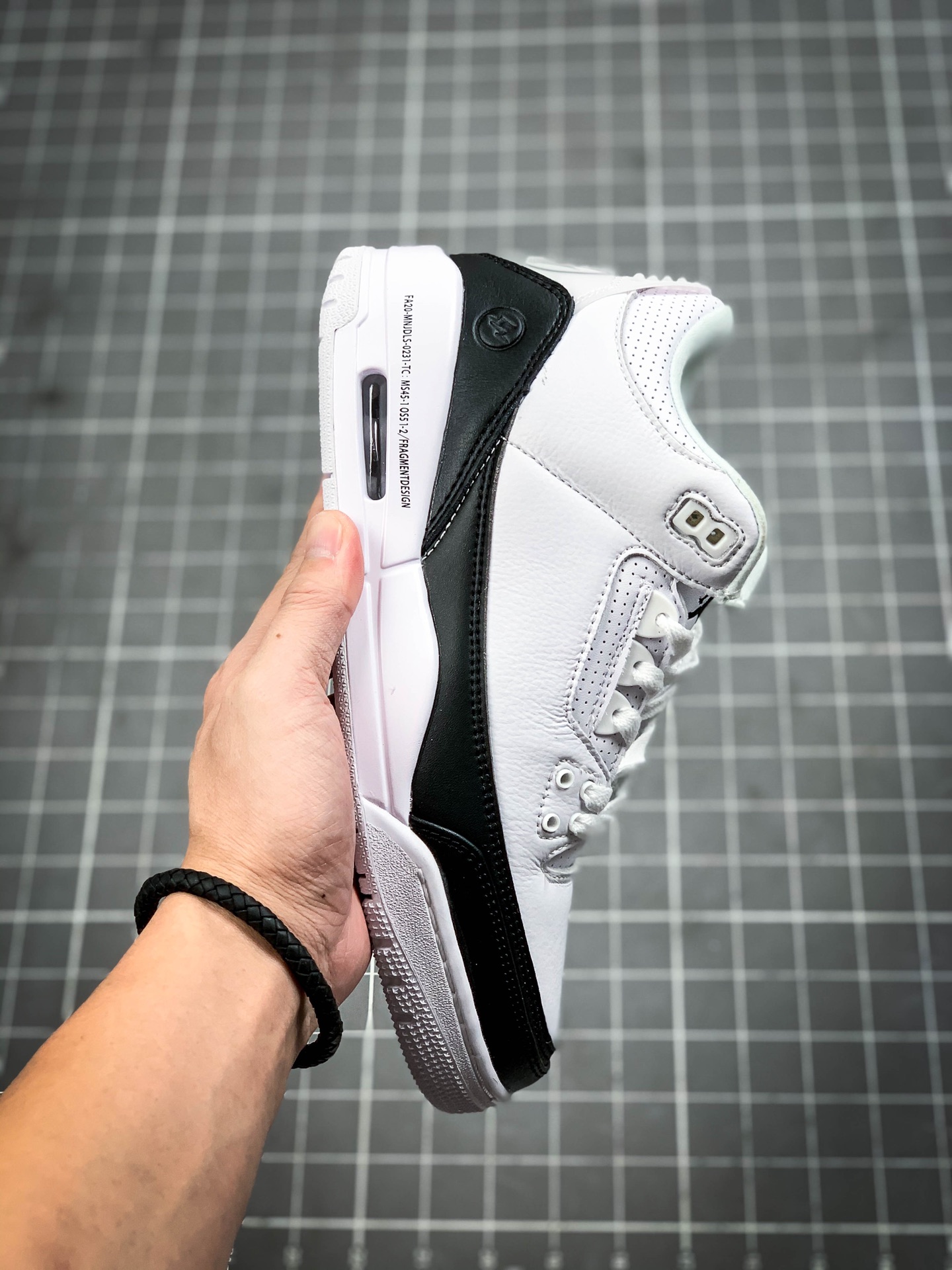 330 纯原版本Fragment Design x Air Jordan 3 AJ3 乔3 藤原浩 闪电联名 货号：DA3595-100 611