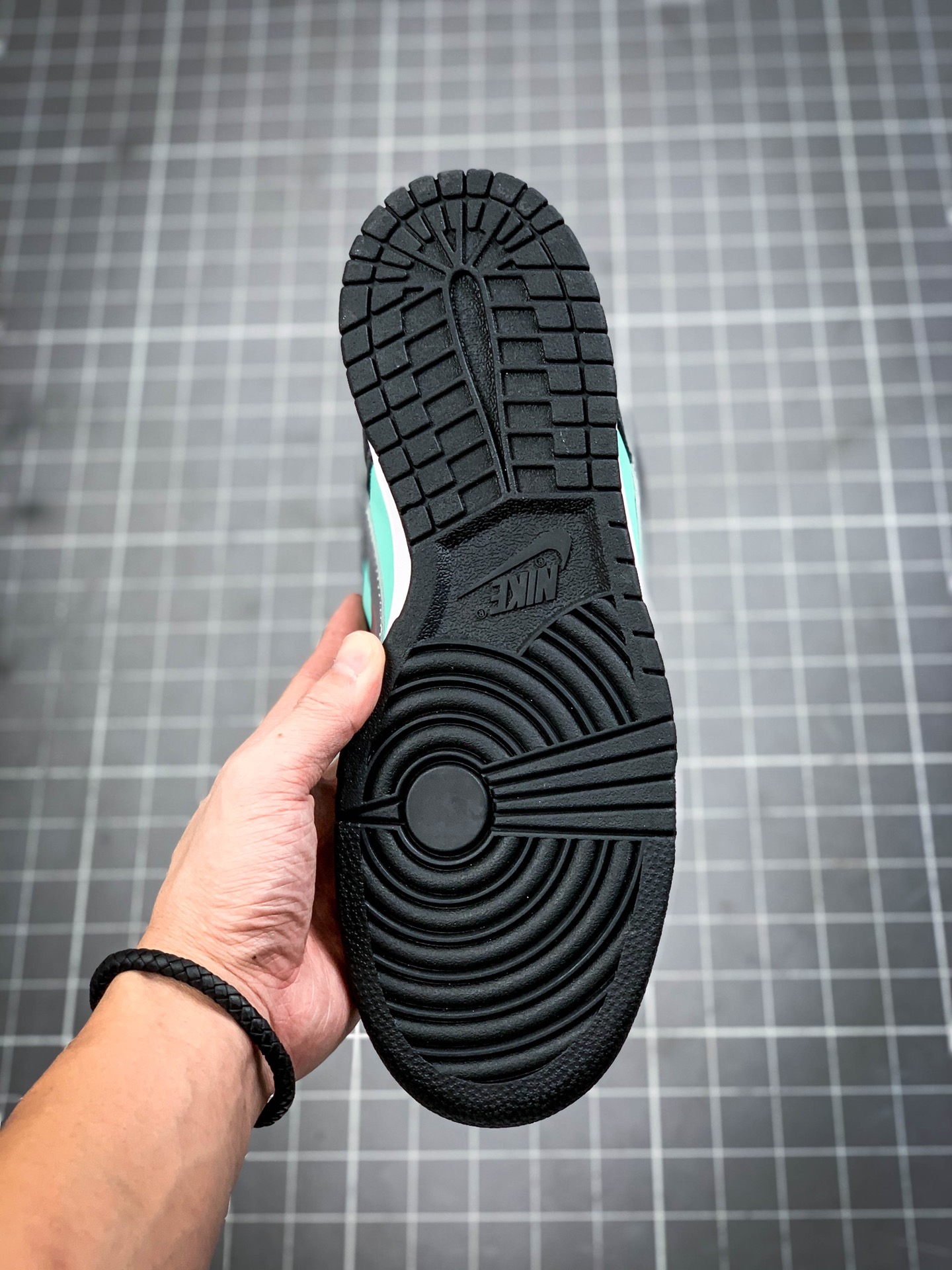 290 Diamond Supply Co. X Nike SB Dunk Low Pro ” Tiffany ” 美国西海岸潮牌联名款 304292-402