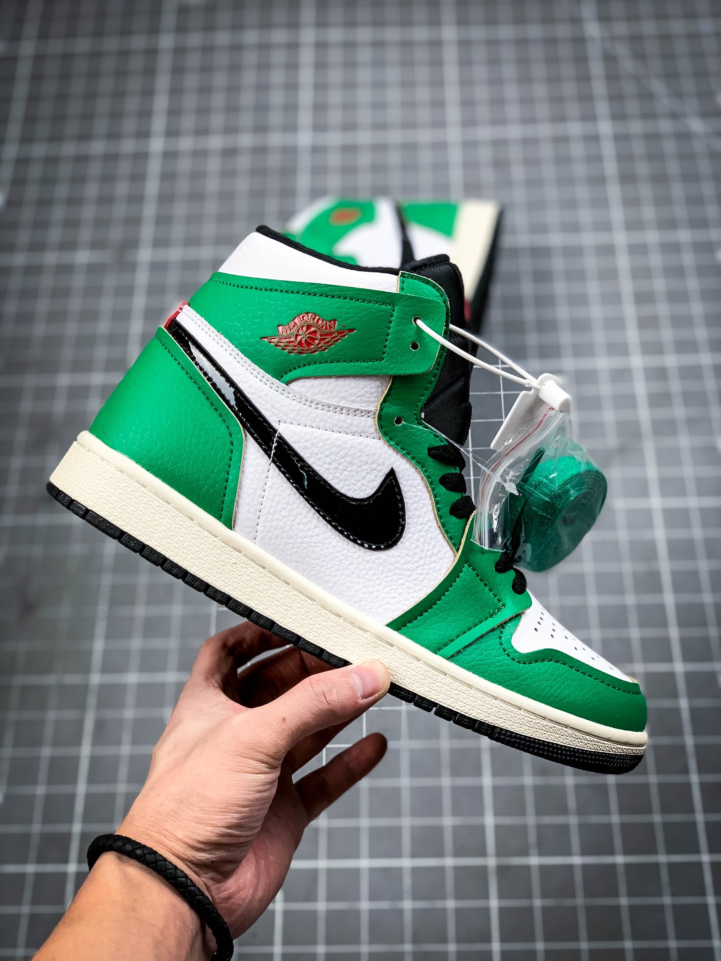 270 乔丹/Air JordanAJ1 aj1 乔丹1代 乔1 乔丹1代高帮系列Air Jordan 1 High OG WMNS “Lucky Green”  ”货号：DB4612-300 73