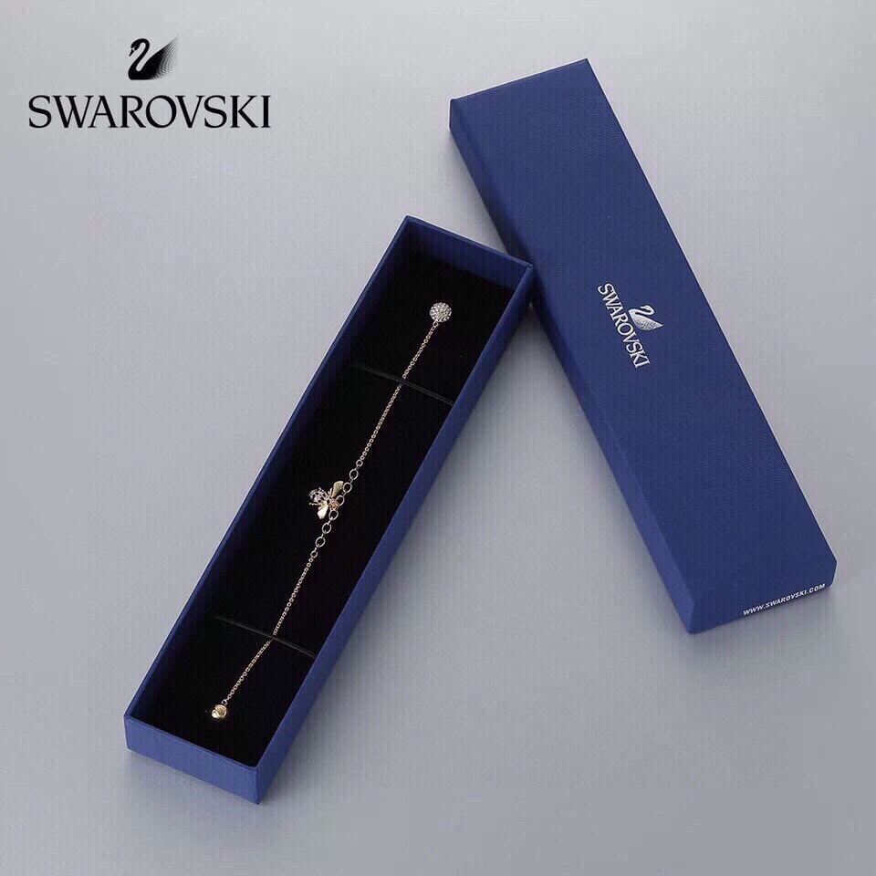 批85
代购级别 👍👏👏施华洛世奇 SWA REMIX COLLECTION 原厂出货 蜜蜂手链女手镯 礼物送女友 采用进口合金材质 配有专柜扫码标签和发票🌹🌹