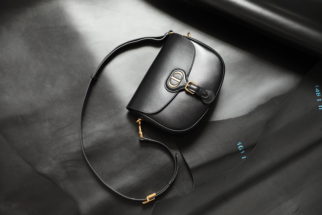 🇮🇹Departamento de corte italiano𝙯𝙥 el cuero fluye exclusivamente en ✰Negro