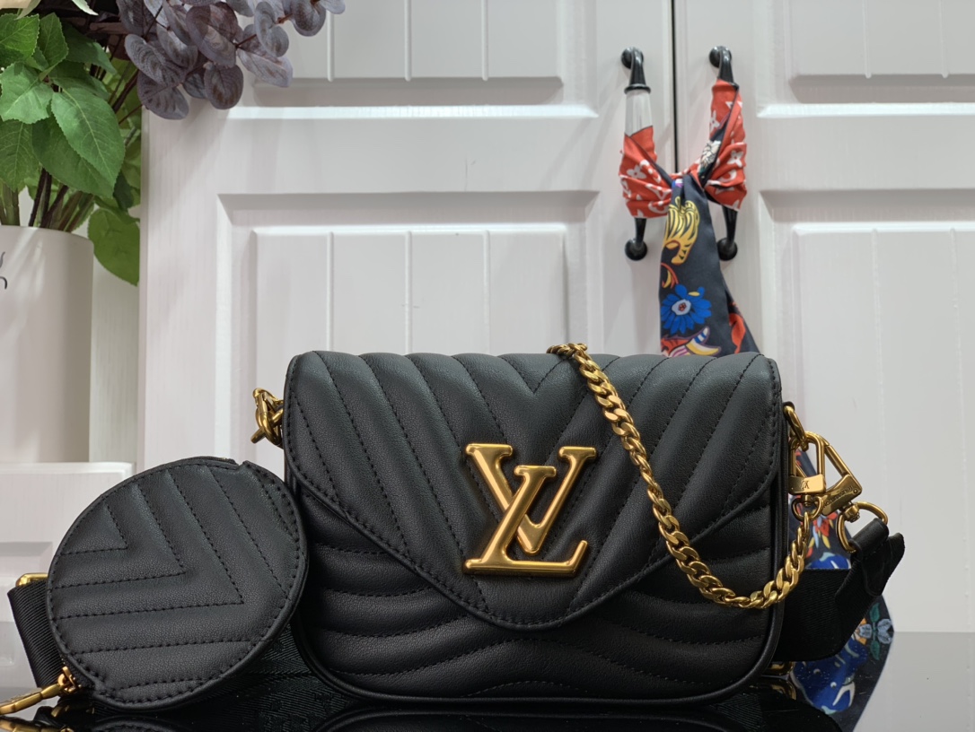 Louis Vuitton LV New Wave Handbags Crossbody & Shoulder Bags Gold Embroidery Vintage Calfskin Cowhide Pochette Chains m56466