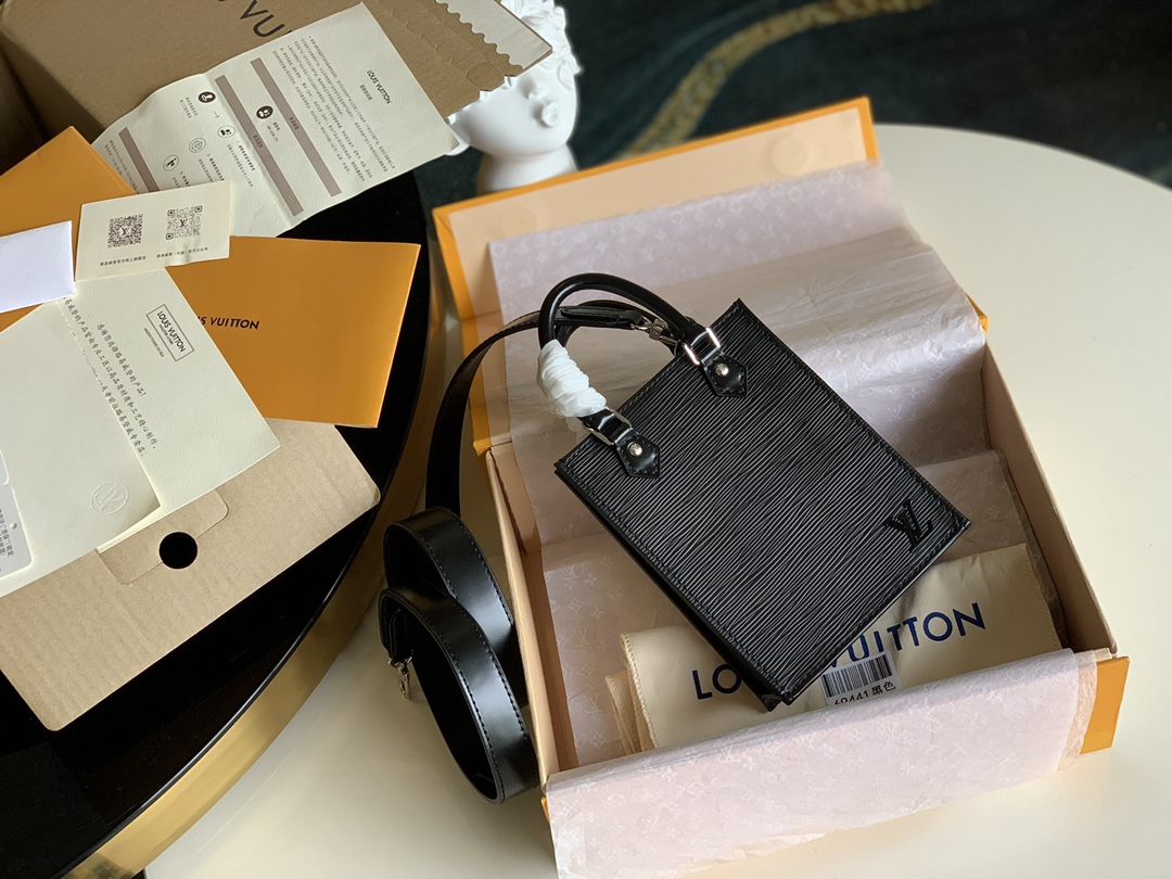 Louis Vuitton LV Sac Plat Bags Handbags Pink Epi M69441