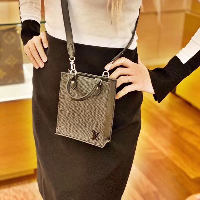 NO:396061,69441 upper body picture, LV [original skin], louis vuitton1986090969441上身图,LV【原厂皮】,louis vuitton,Bag