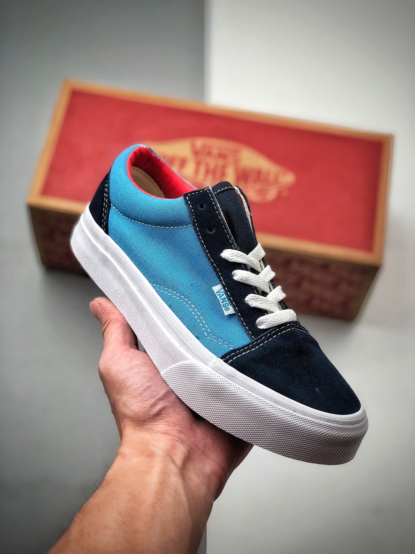 150  Vans  Vault  夏季新品复拼接 Vault  By  Vans 作为Vans旗下的高端支线