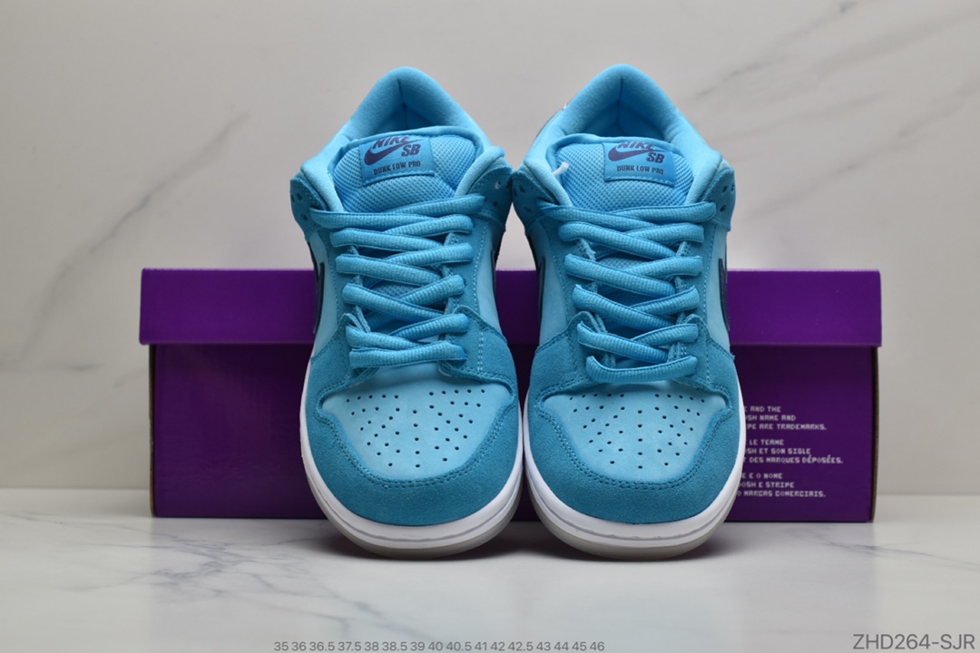 300 公司级耐克NIKE SB DUNK LOW PRO 蓝仿色 以前”DUNK”只一是双普的通篮球鞋BQ6817-400
