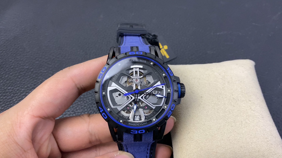 [Roger Dubuis Watches]
