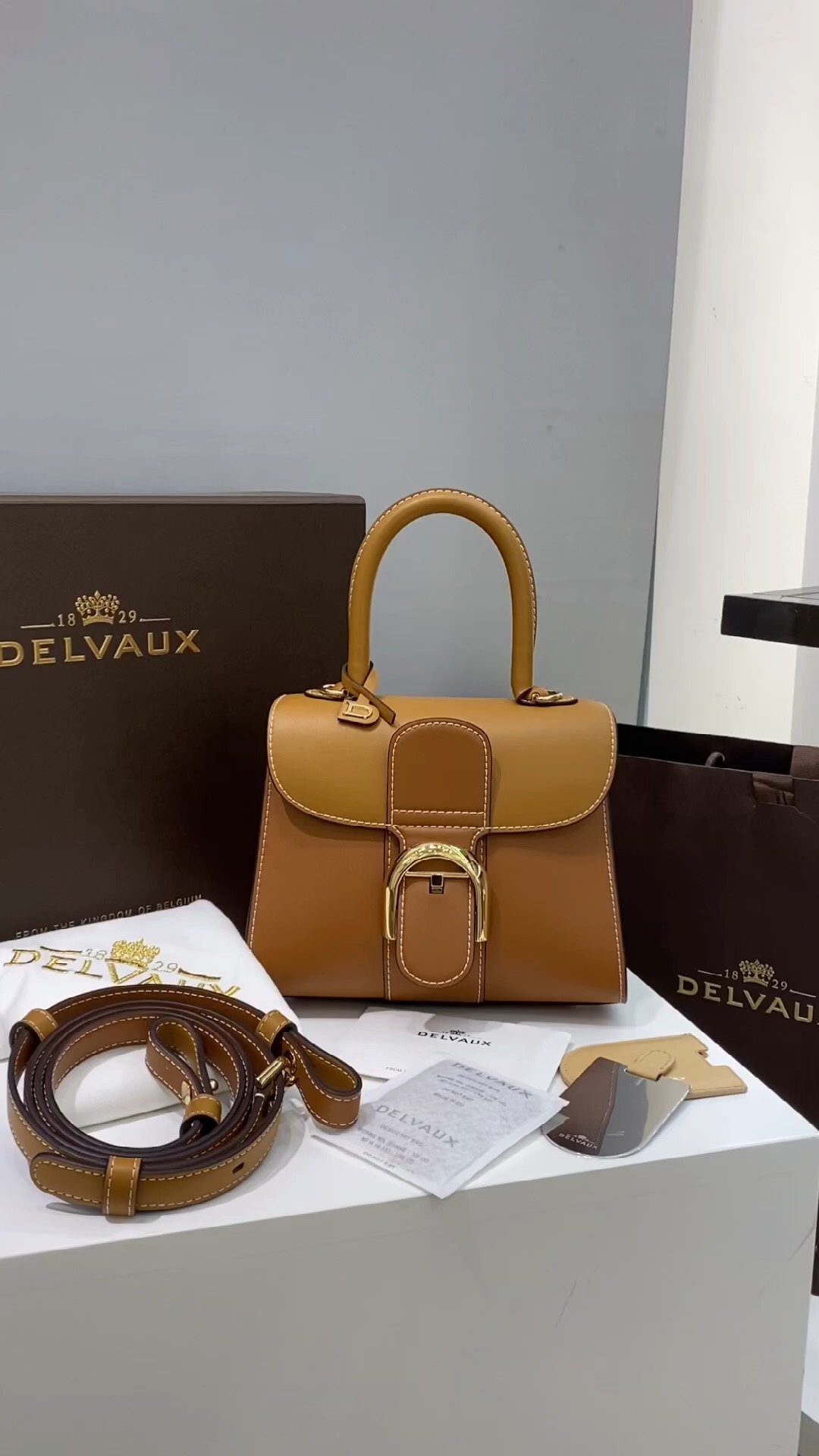 Delvaux Spot auction