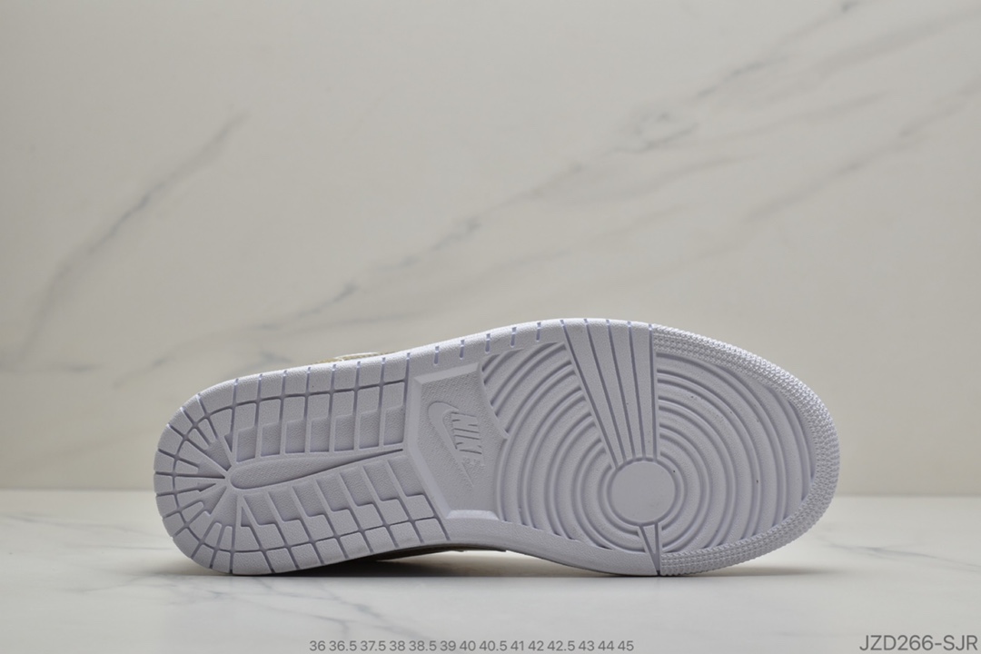 140 真标Air Jordan 1 Low “Sweater” 低帮时尚休闲板鞋 CZ4776-100