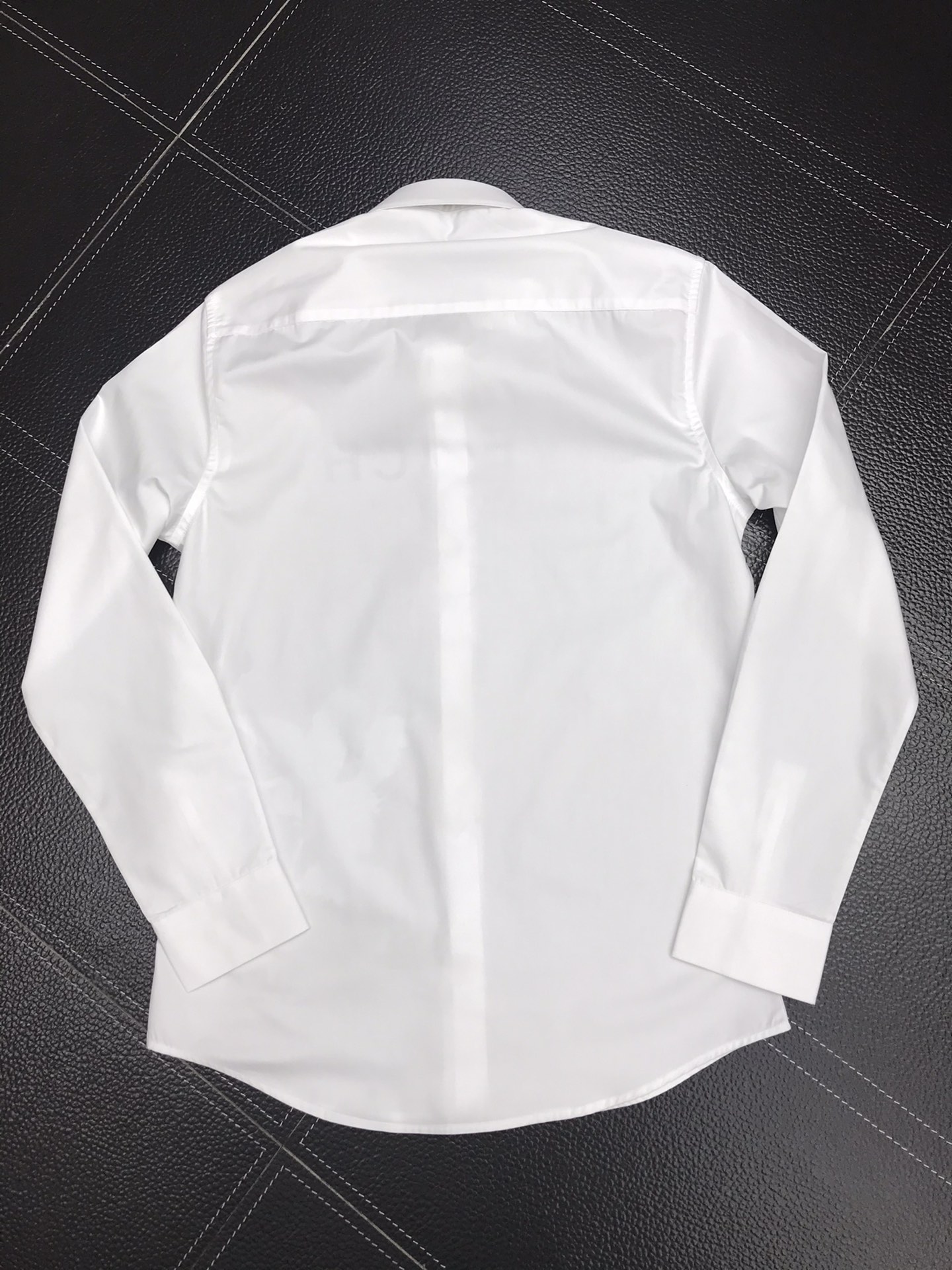 路易威登 Louis Vuitton 高定典藏名品高定成衣时装外套连衣裙衬衫T恤 #4C341AB9 4