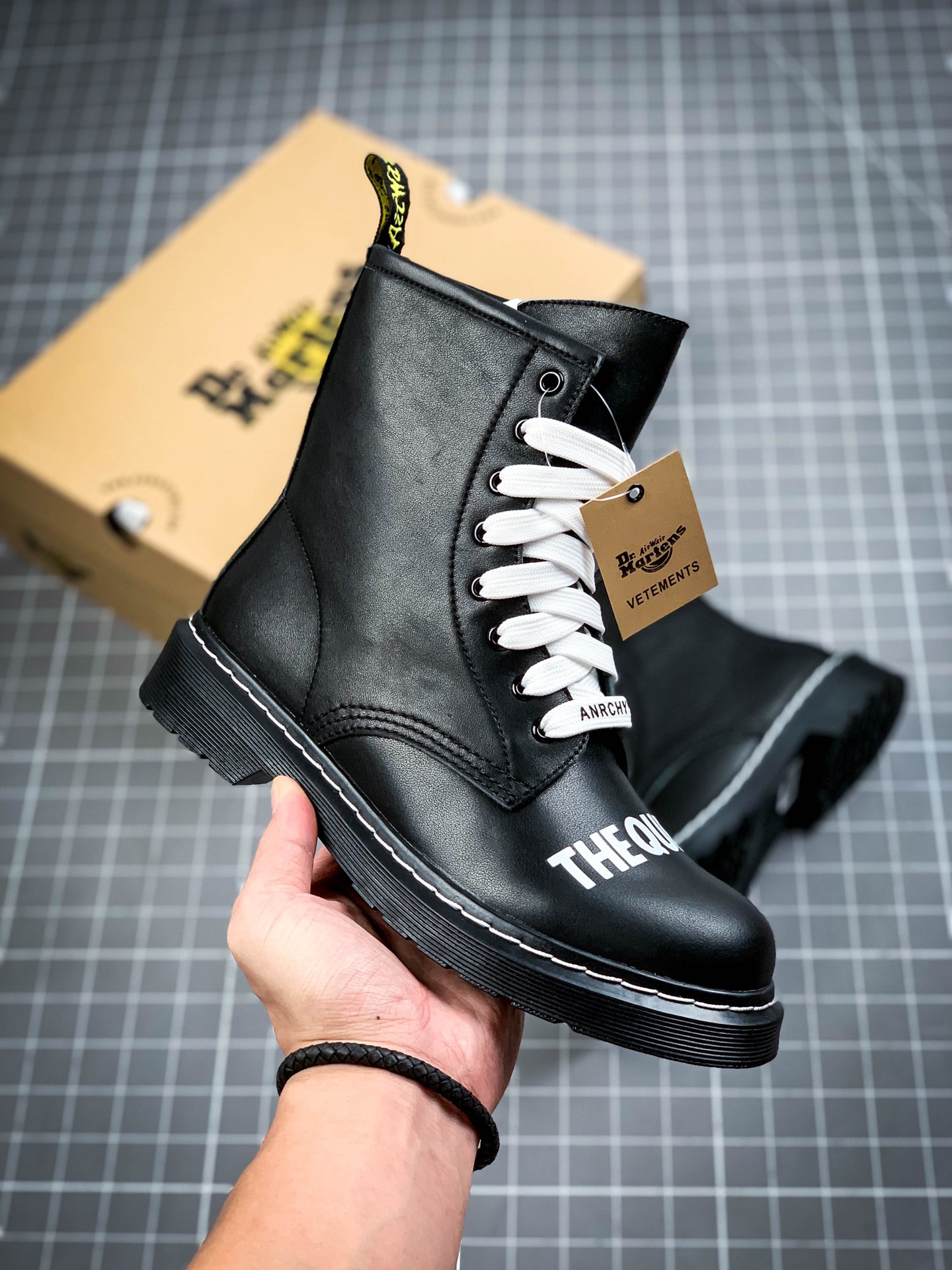 290 Dr.martens 马丁靴   六孔软皮高帮进口头层