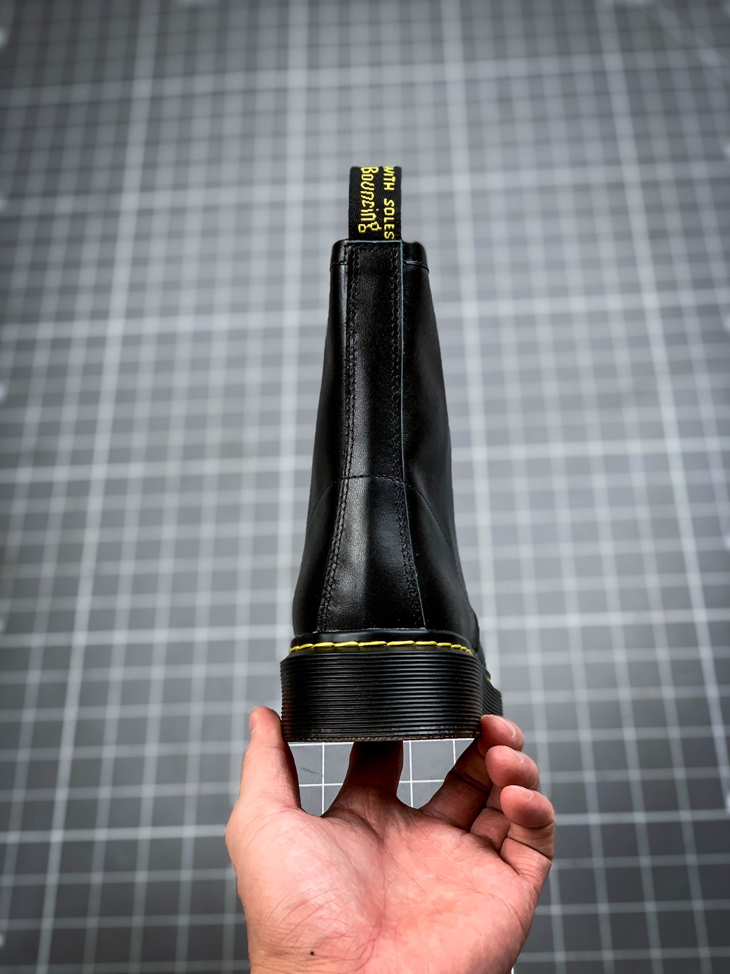 250 价格调整 Dr.martens 马丁靴6色
