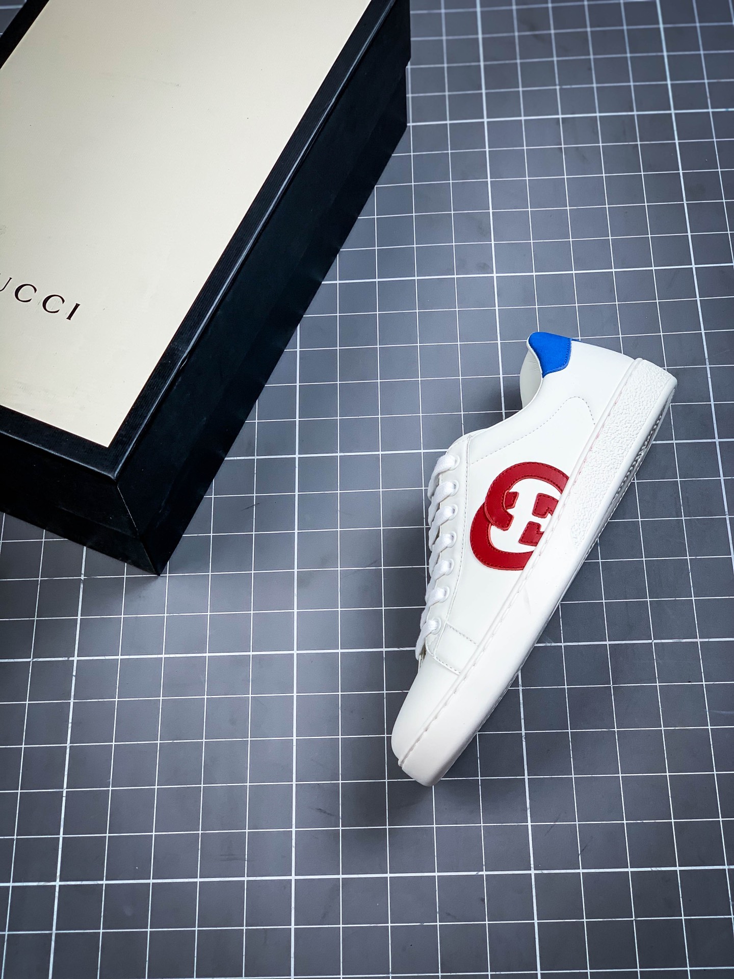 290 #原装海淘平台专供 渠道正品订单 Gucci 古驰小白鞋系列