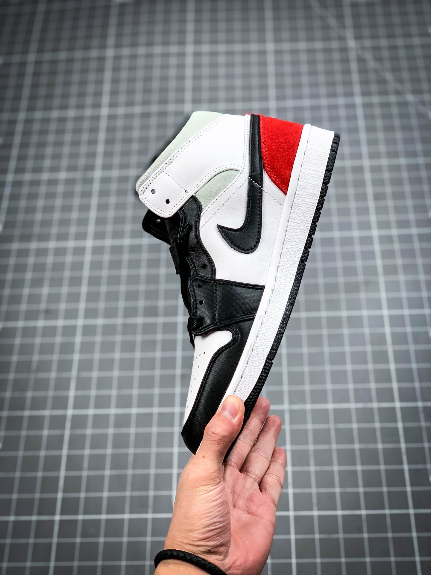 270 Nike Air Jordan 1 WMNS High Premium ”Light Cream”AJ1篮球鞋AQ9131 (1)1712