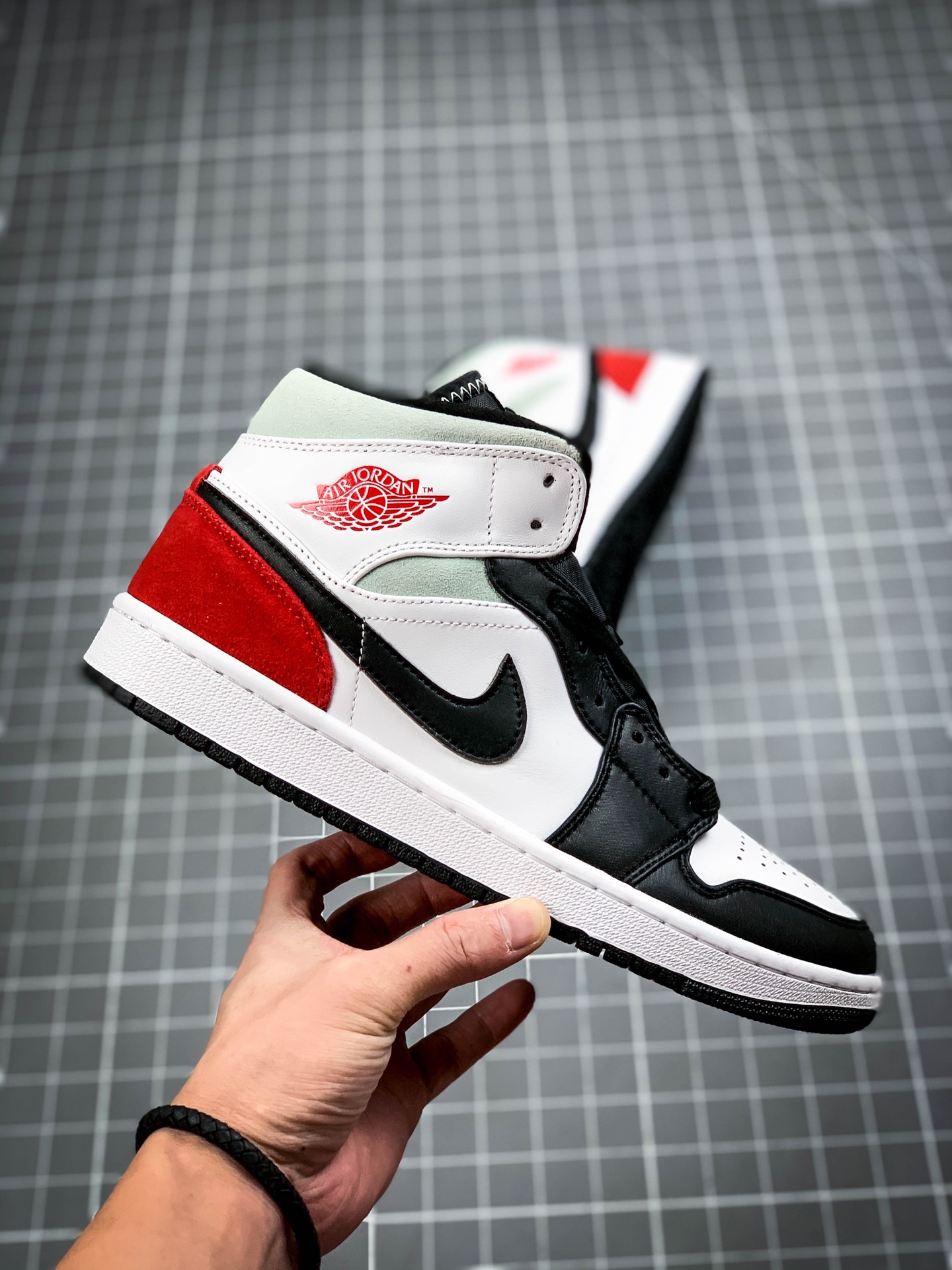 270 Nike Air Jordan 1 WMNS High Premium ”Light Cream”AJ1篮球鞋AQ9131 (1)1712