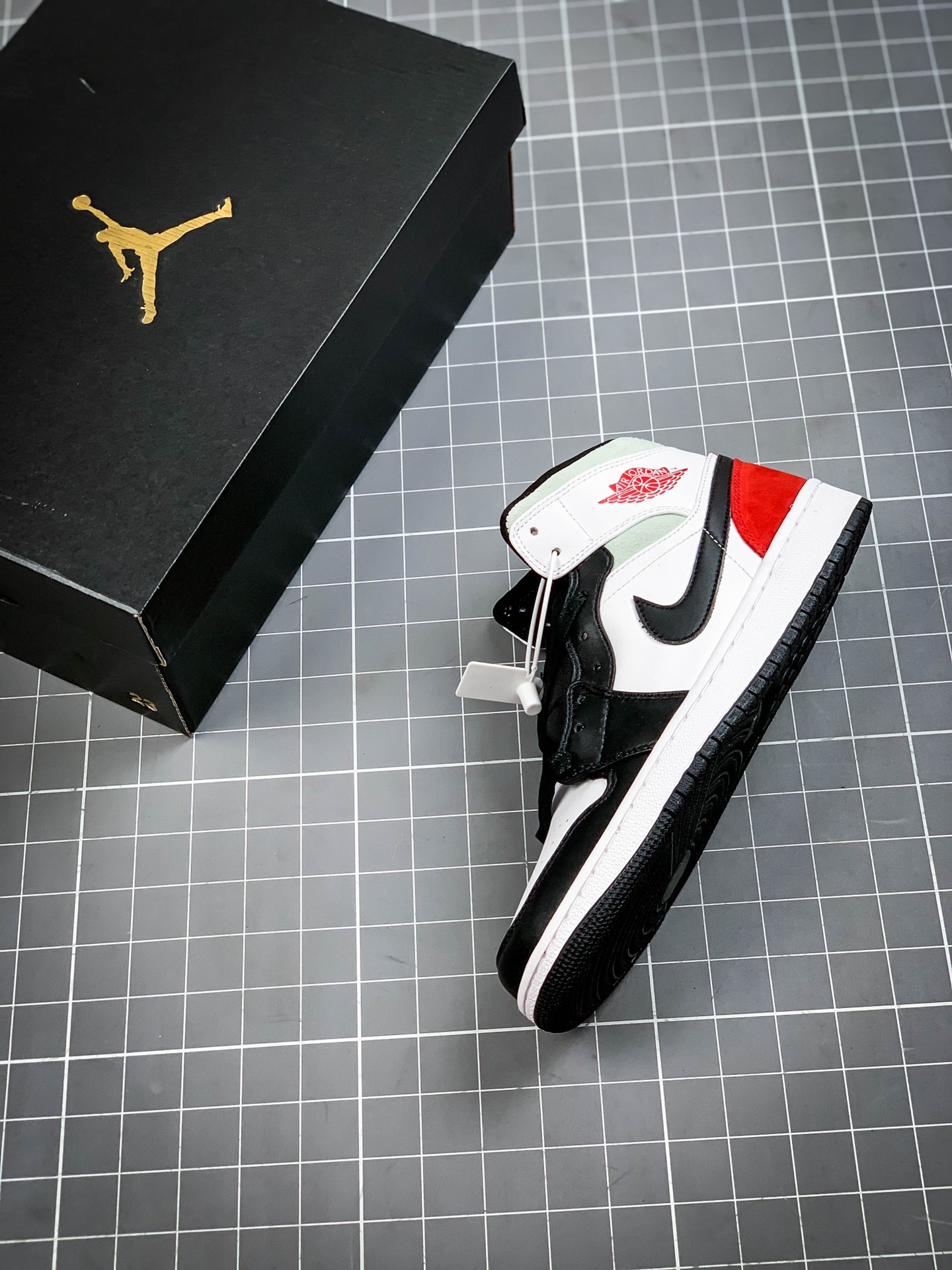 270 Nike Air Jordan 1 WMNS High Premium ”Light Cream”AJ1篮球鞋AQ9131 (1)1712