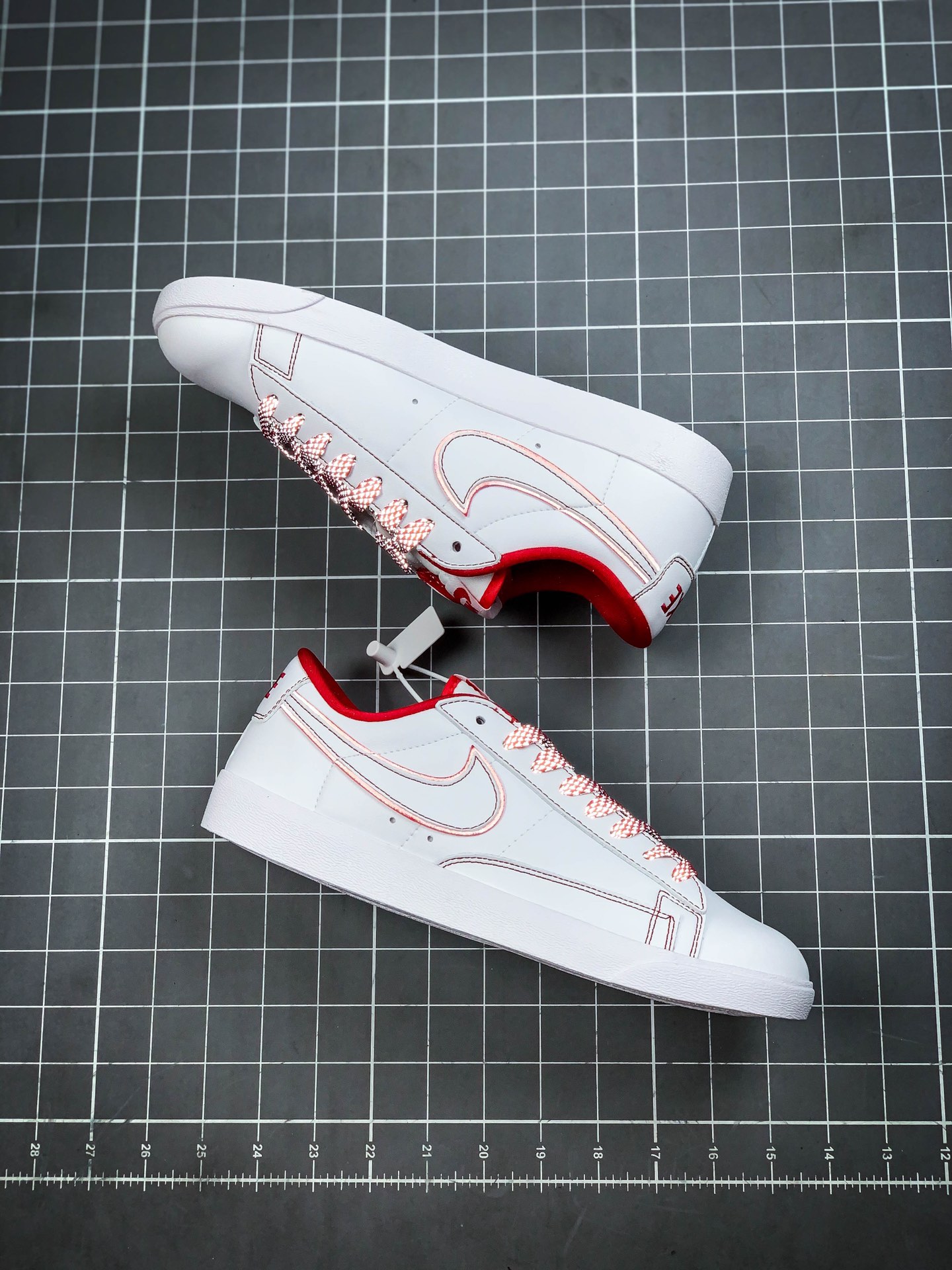 160 耐克/Nike Blazer Low PRM 开拓者休闲运动板鞋454471-815 312