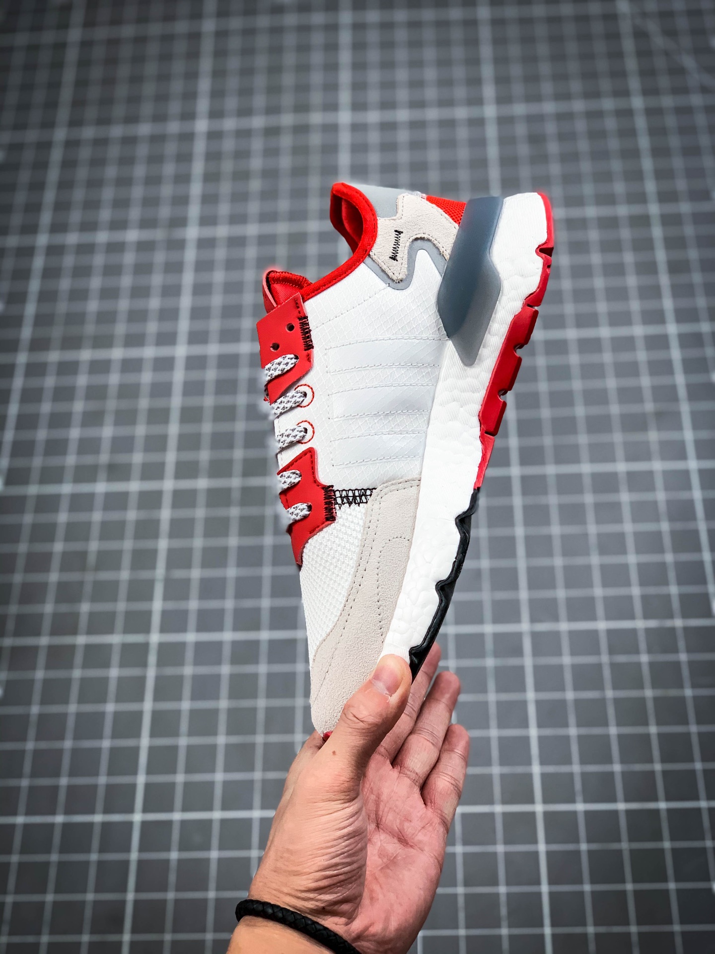 180  情人节限定版本 Adidas Nite Jogger 2019 Boost  复古跑鞋 FY3234 248