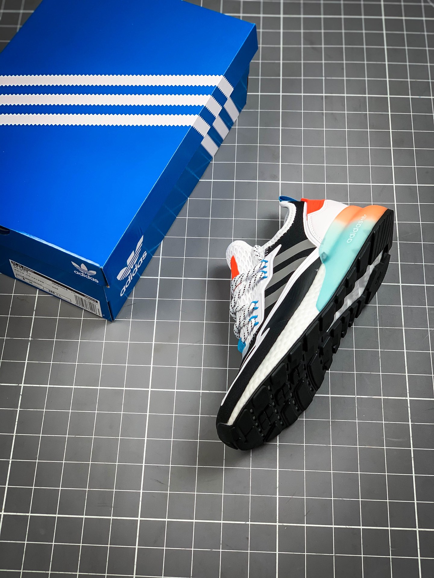 180  阿迪达斯 Adidas Originals ZX 2K Boost  全新爆米花缓震休闲运动跑鞋FV7468-441