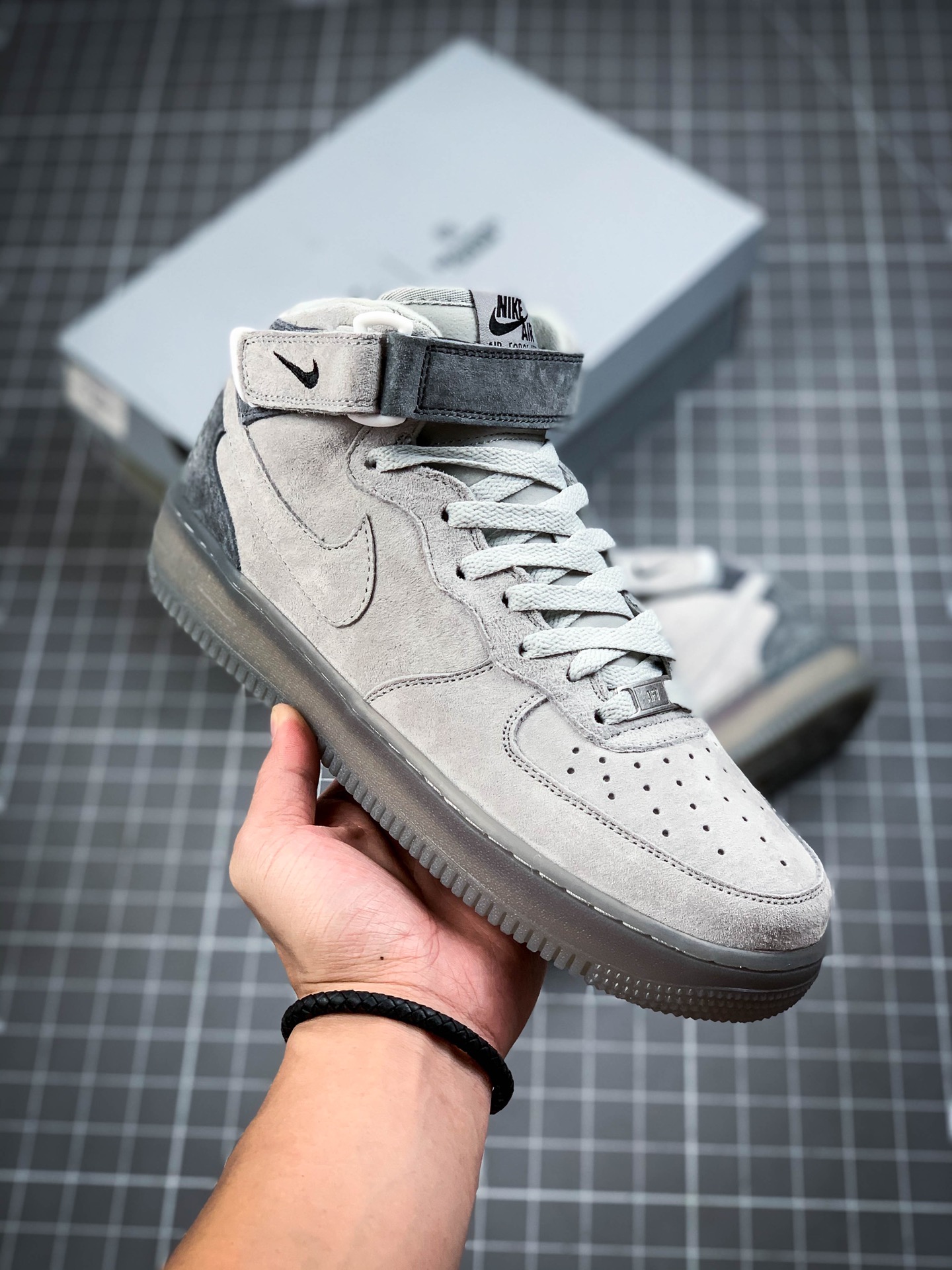 200 Reigning Champ X Nike Air Force1 MID卫冕冠军联名空军一号中帮板鞋807618-200