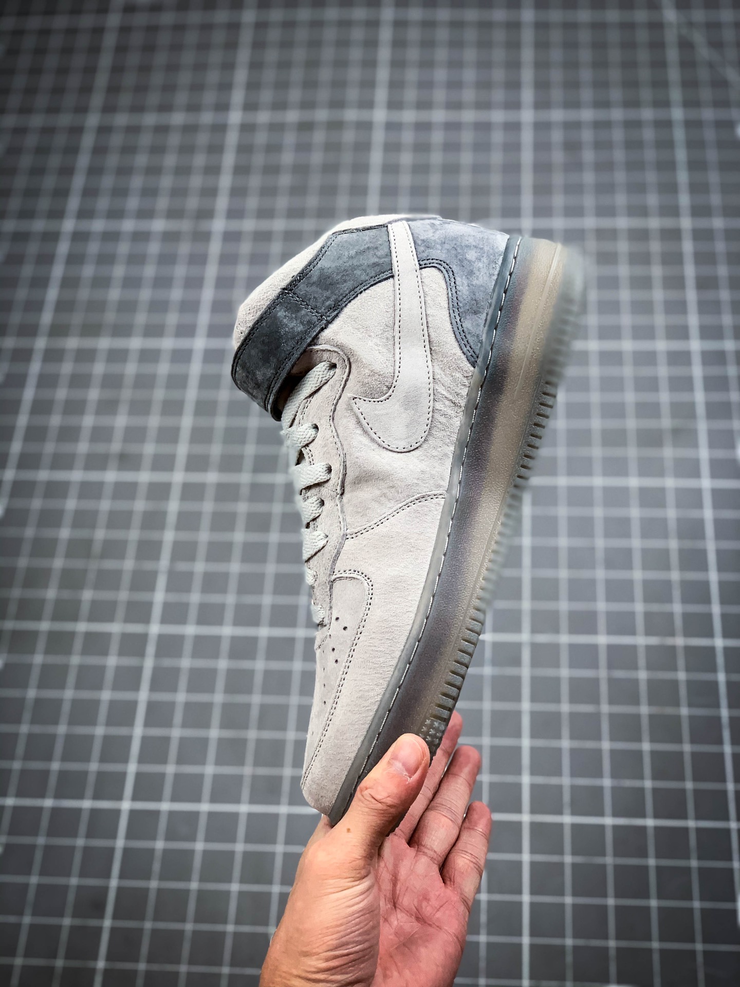 200 Reigning Champ X Nike Air Force1 MID卫冕冠军联名空军一号中帮板鞋807618-200