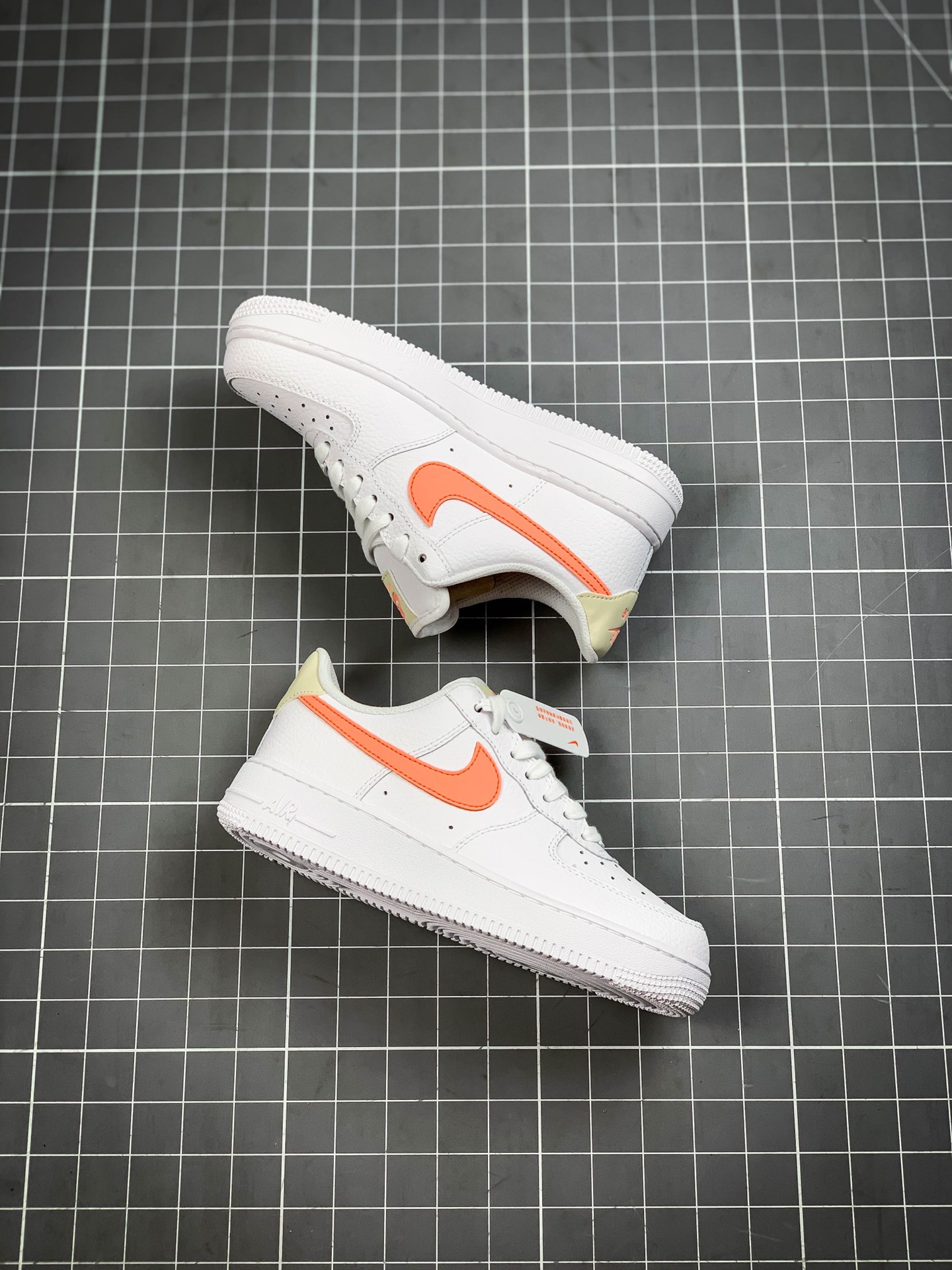 200 Wmns Air Force 1 'O7 'White Atomic Pink' 315115-157