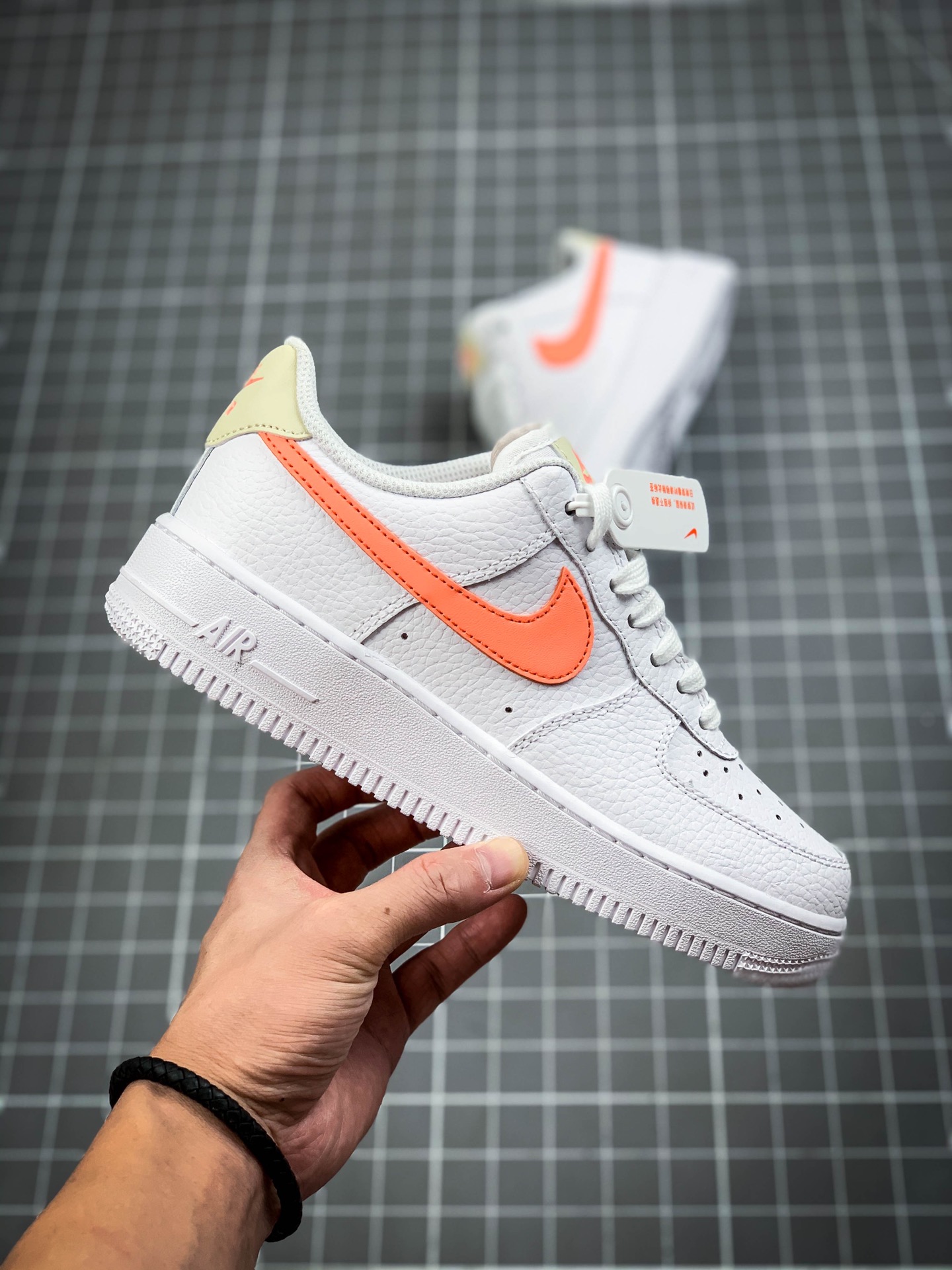 200 Wmns Air Force 1 'O7 'White Atomic Pink' 315115-157