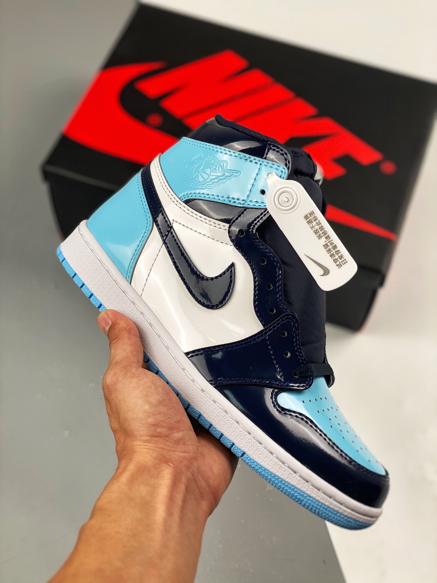 Soporte contra reembolso Air Jordan 1 Retro "Blue Chill" All-Star / Cuero brillante Carolina Azul, número de …