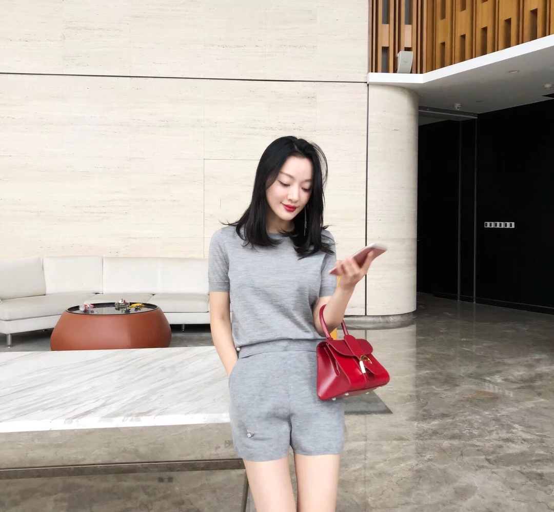 [Delvaux Women