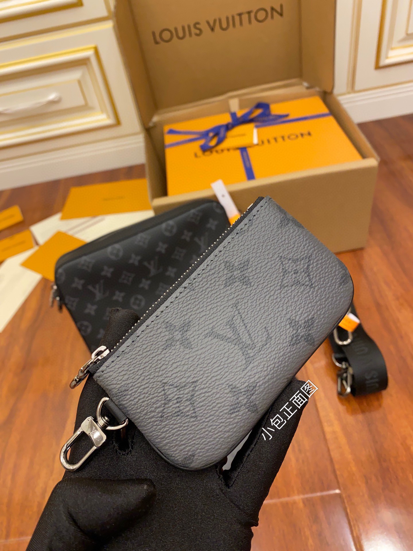 Louis Vuitton LV Trio 三合一男士邮差包 M69443