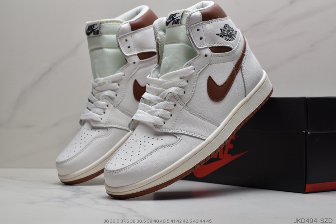 160 公司级 Jordan 1 High OG AJ1乔丹一代高帮篮球鞋555088-500