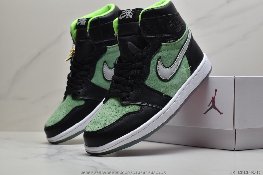 160 公司级 Jordan 1 High OG AJ1乔丹一代高帮篮球鞋555088-500