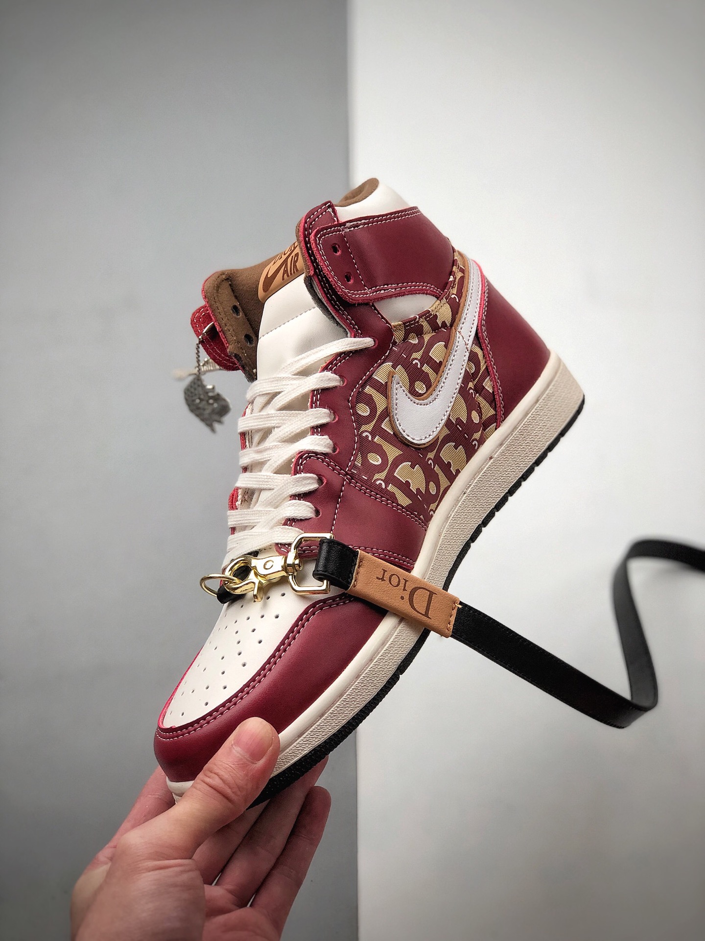 360 AJ1 Dior x Air Jordan 1 AJ1 迪奥联名作为今年级别最高的联名鞋款