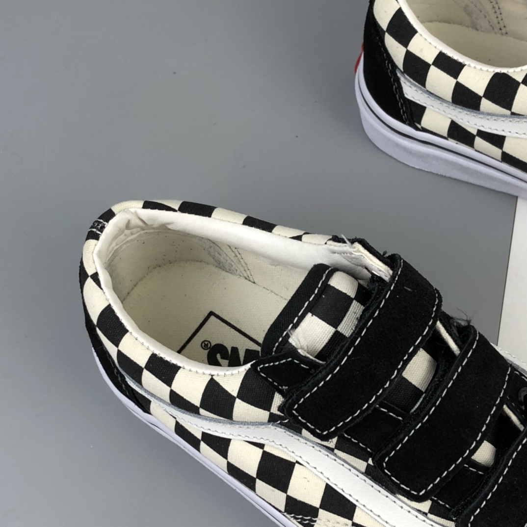 150 Vans Old Skool V 万斯魔术贴系列棋盘格低帮板鞋 VN0A3D29EO1