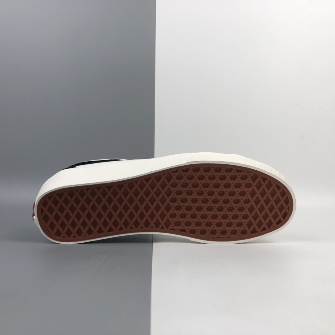 150 Vans Style 36 鞋带同色系列低帮情侣板鞋 VN0A3ZCJXMV