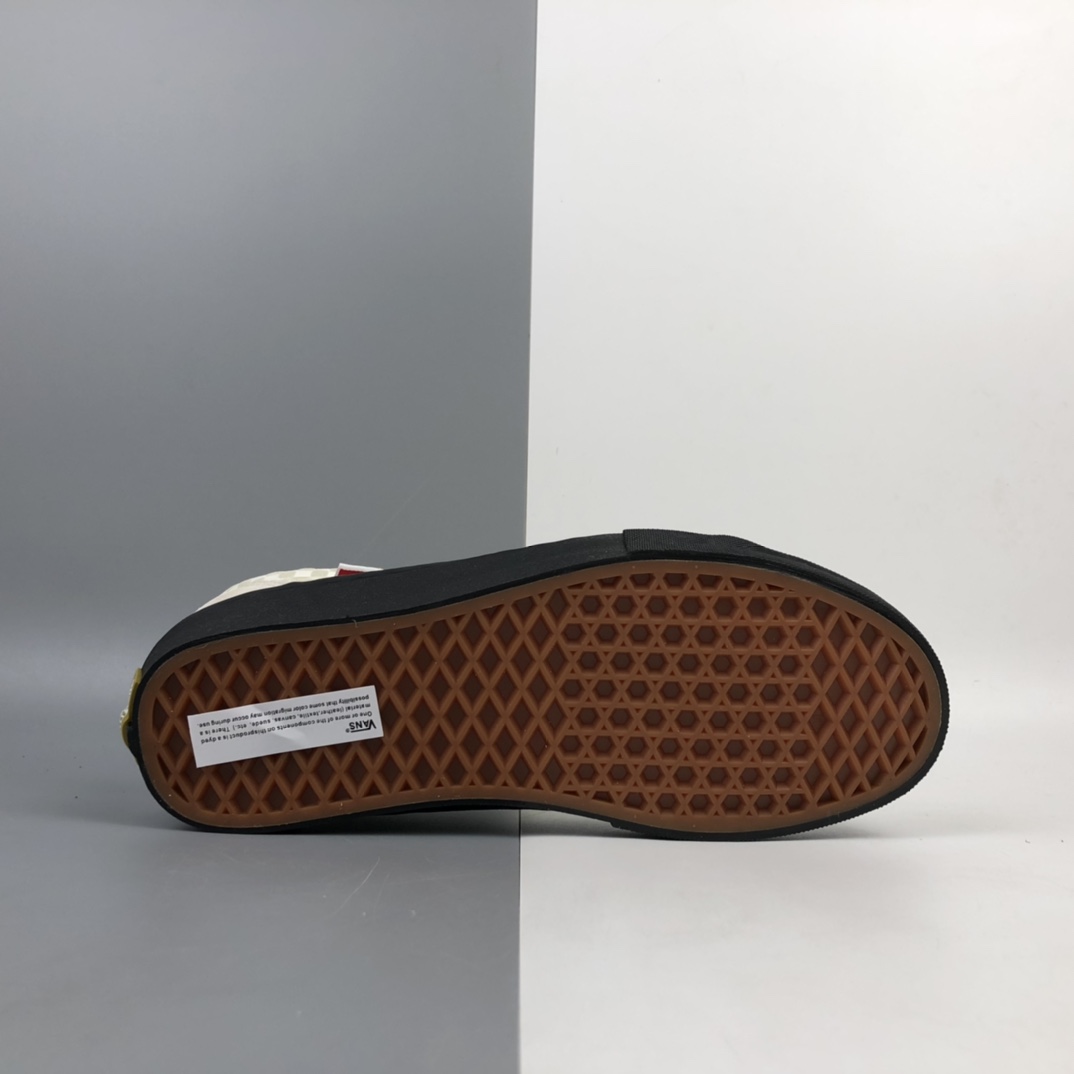 150 Vans Old Skool Pro Lizzie Armanto 签名款 米白棋盘格情侣鞋 VN0A45JC0ZY