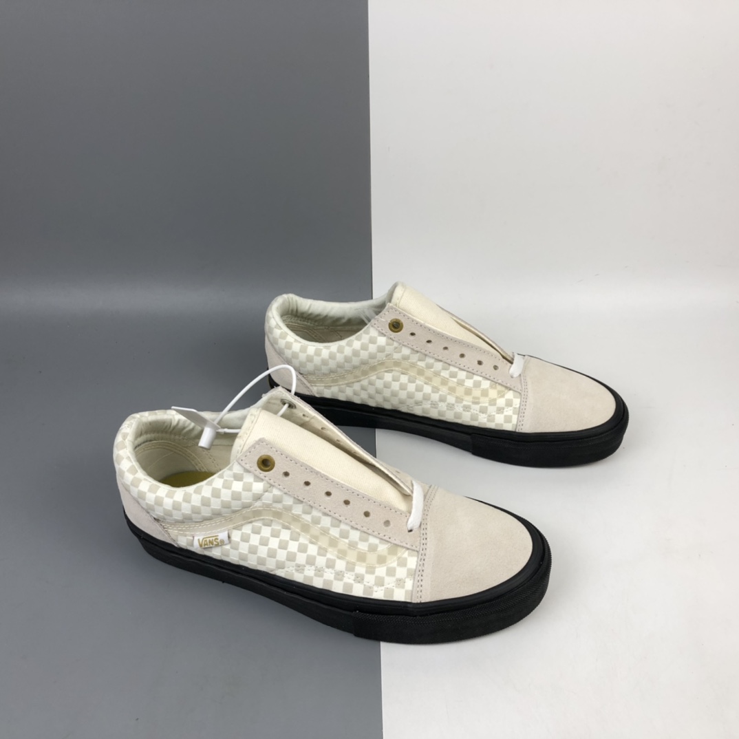 150 Vans Old Skool Pro Lizzie Armanto 签名款 米白棋盘格情侣鞋 VN0A45JC0ZY