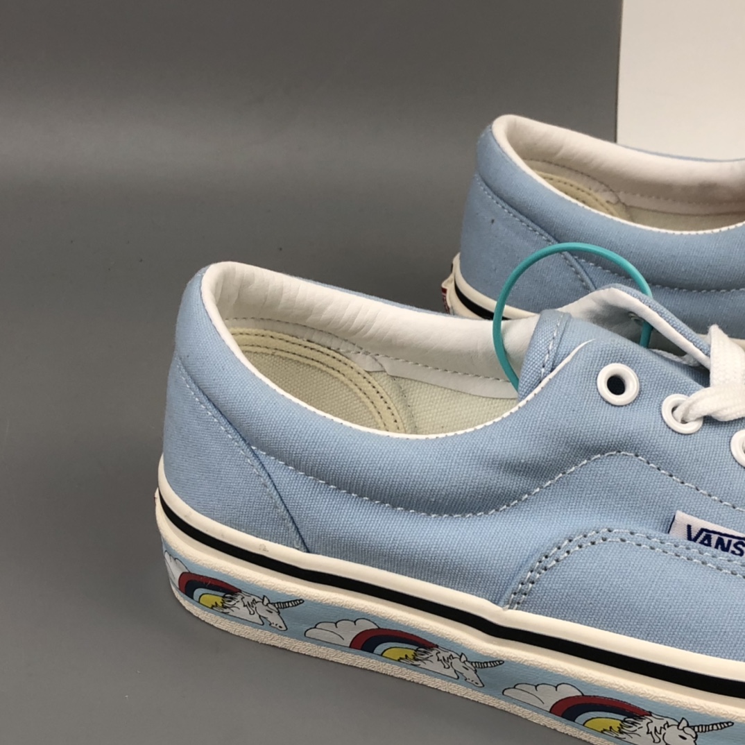 140 Vans Era 彩虹独角兽天蓝色低帮休闲板鞋 VN0A2RRIVPM