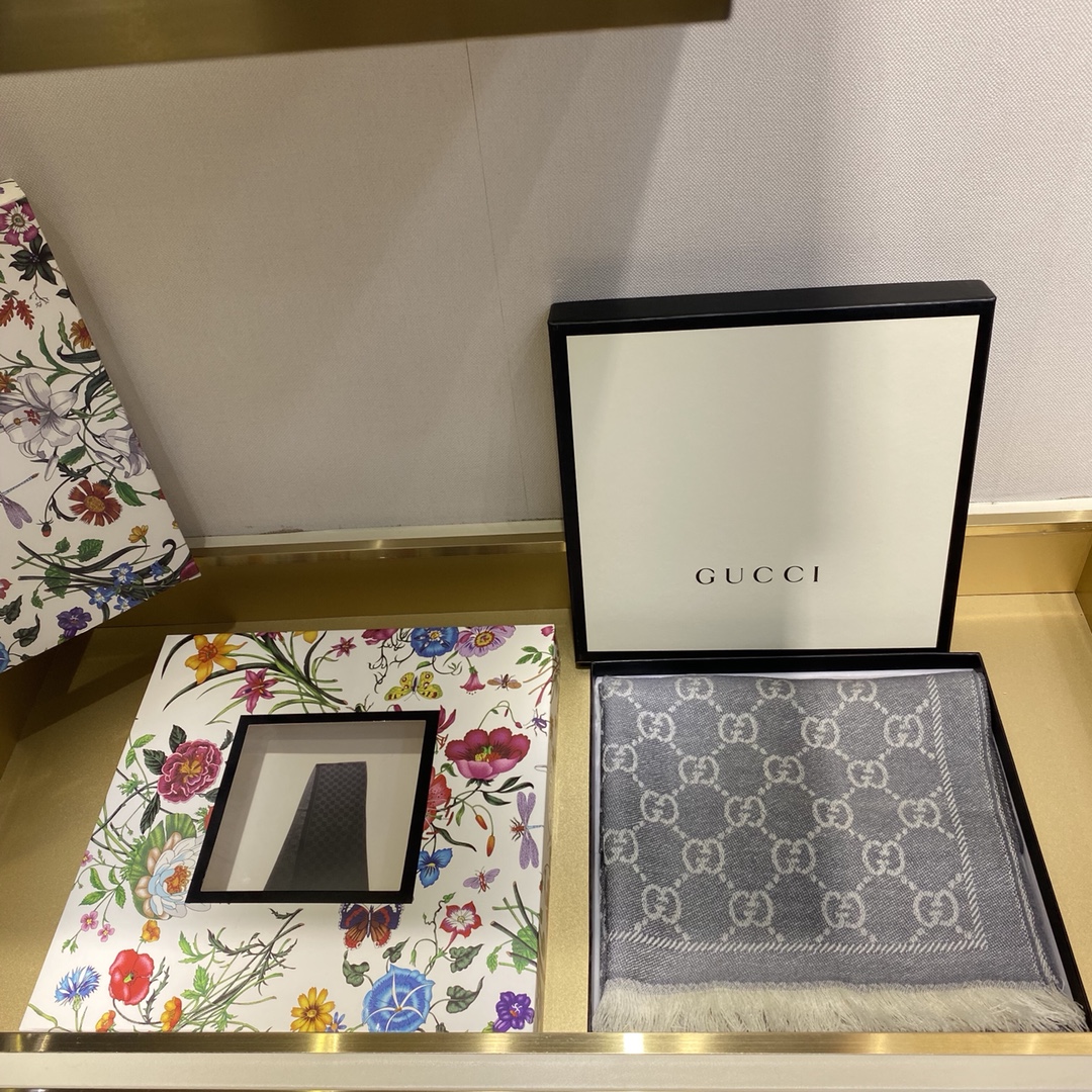 Gucci Wool Jacquard Scarf 48*180cm - Luxurious & Latest Design 2 i1597912078 1616 0