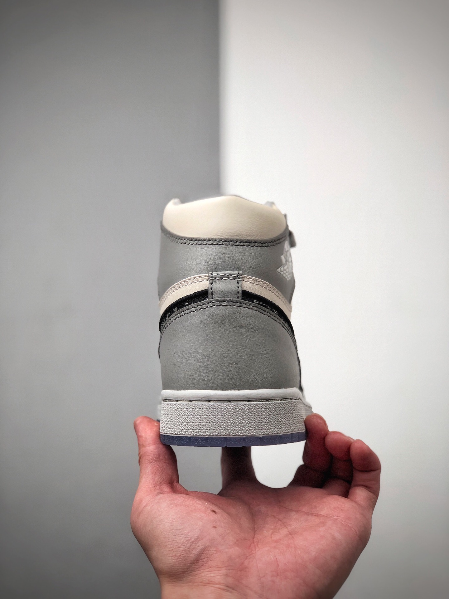 390 耐克 Dior x Air Jordan 1 HI OG “迪奥联名”AJ1高帮休闲篮球鞋