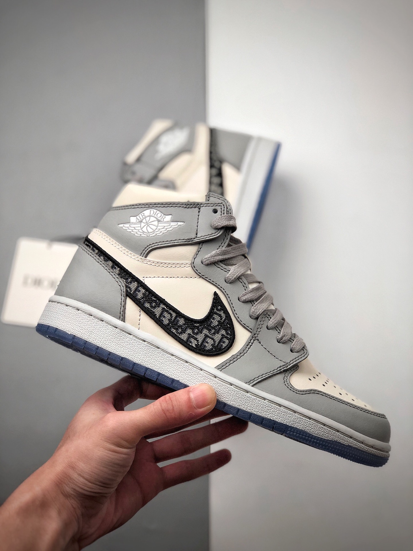 390 耐克 Dior x Air Jordan 1 HI OG “迪奥联名”AJ1高帮休闲篮球鞋