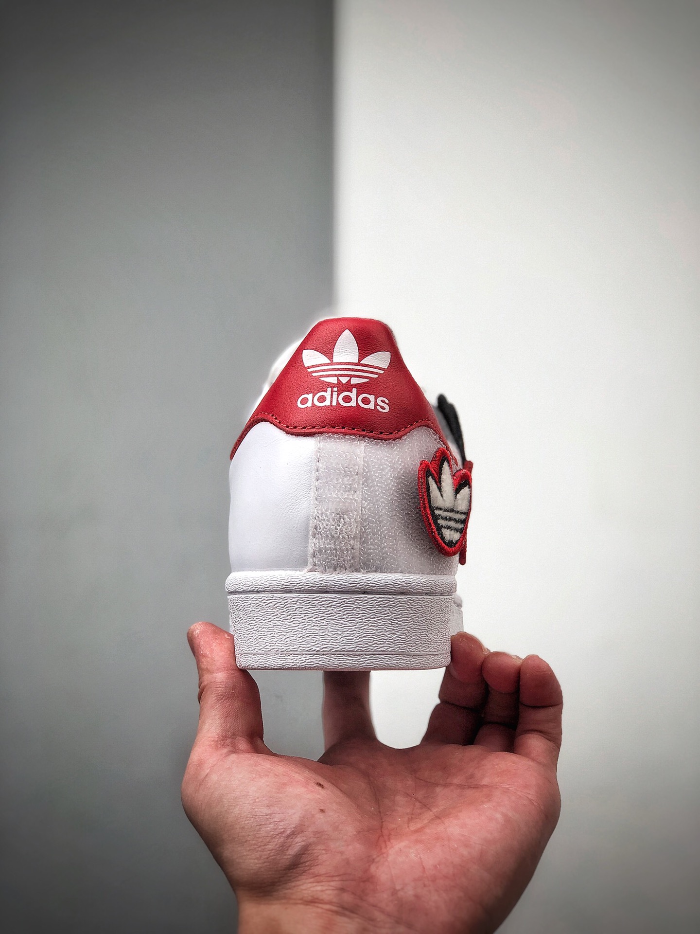 200  Superstar 贝壳头迎来中国七夕节，这双鞋是今年的最火爆的七夕限定配色FY3117