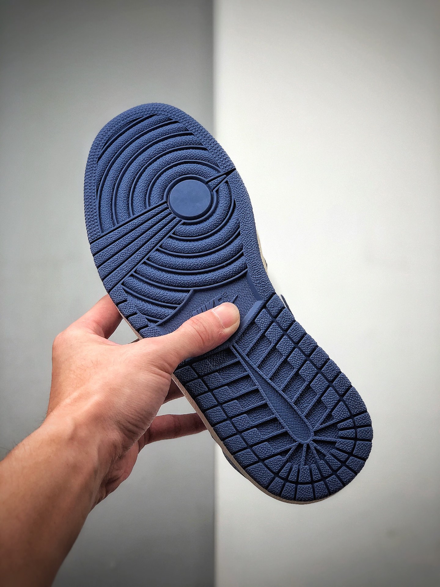 320 Air Jordan 1 OG Hi Retro “Blue Moon”蓝月亮 贪玩蓝月555088-115