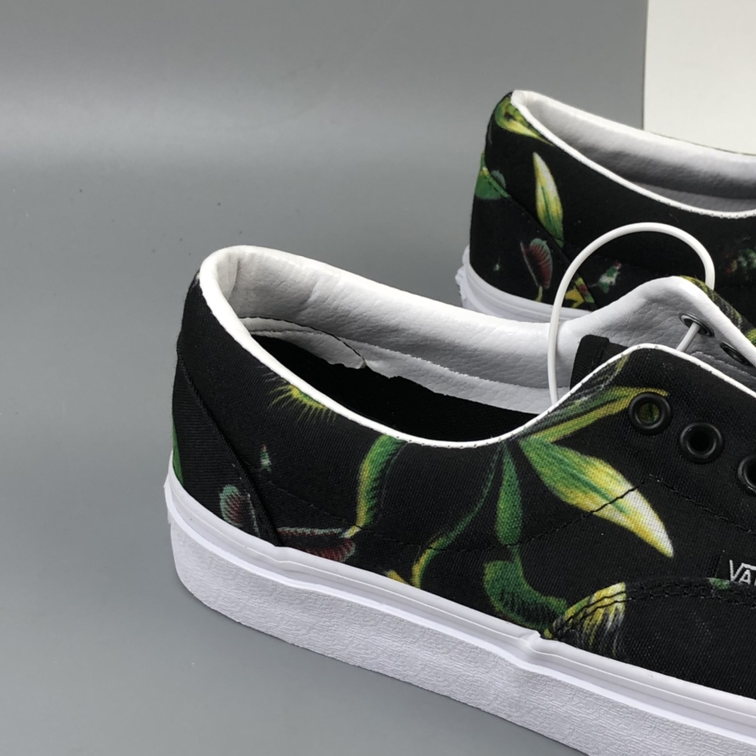 140 Vans Era 万斯彩色印花低帮休闲板鞋 VN0A4BV363H