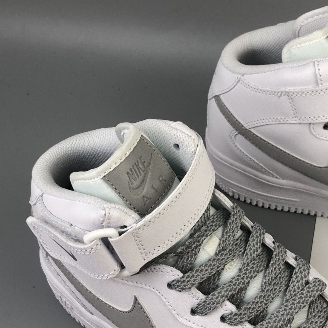 200 Nike Air Force 1 AF1 MID 空军一号UN2.0全白满天星中邦板鞋 366731-606