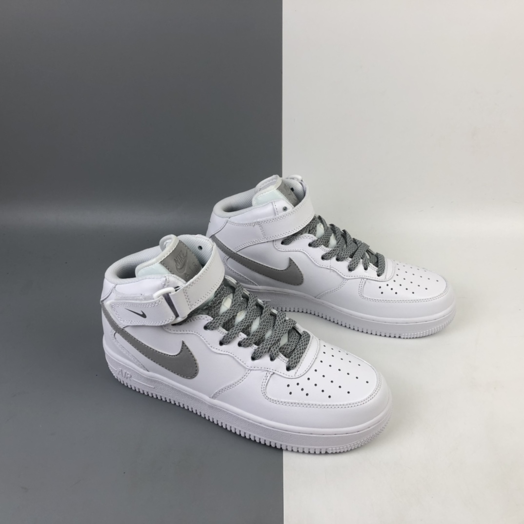200 Nike Air Force 1 AF1 MID 空军一号UN2.0全白满天星中邦板鞋 366731-606