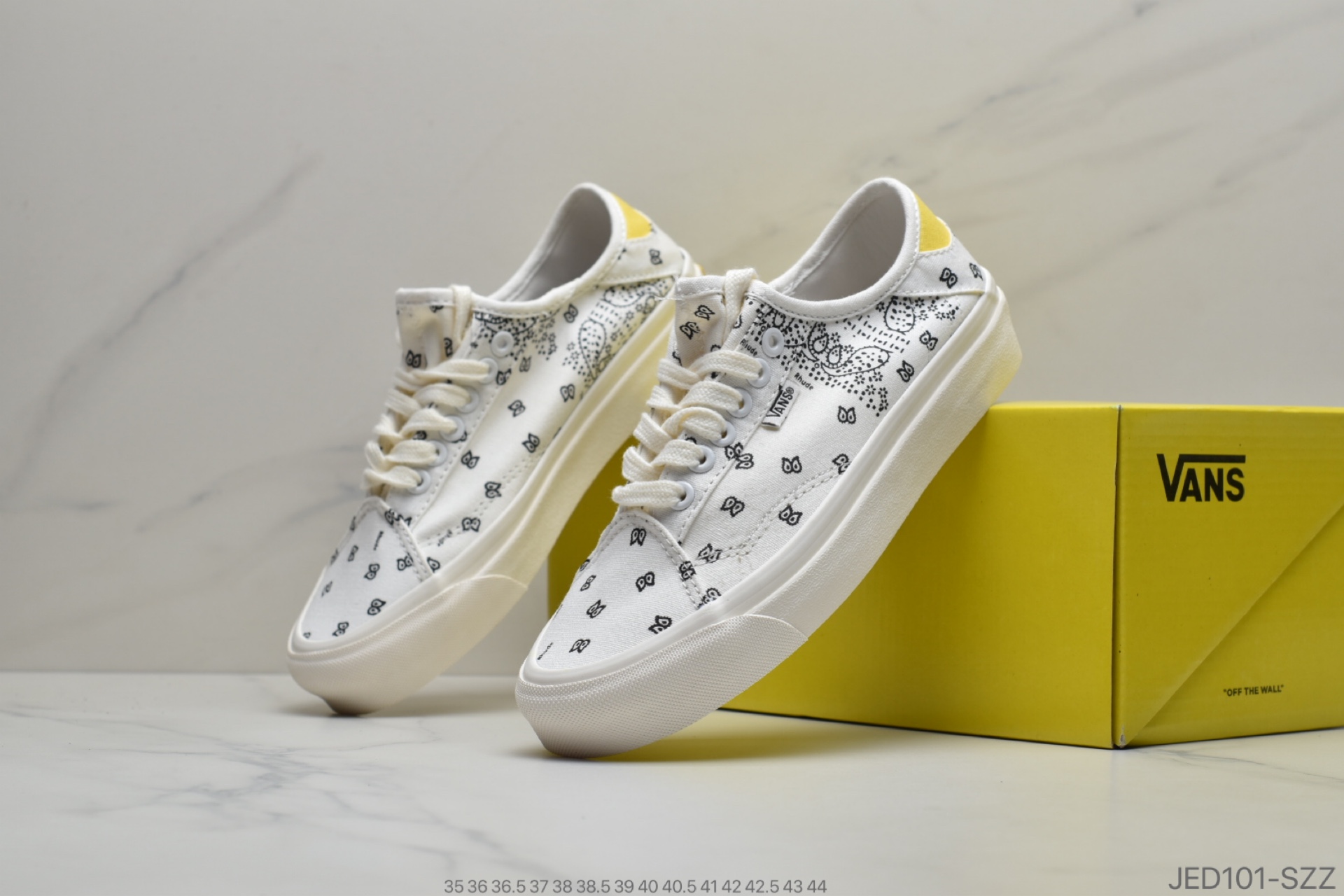 150 公司级二代腰果花来袭Vans x Rhude 联名合作推出Paisüxitley 图案“腰果花”系列