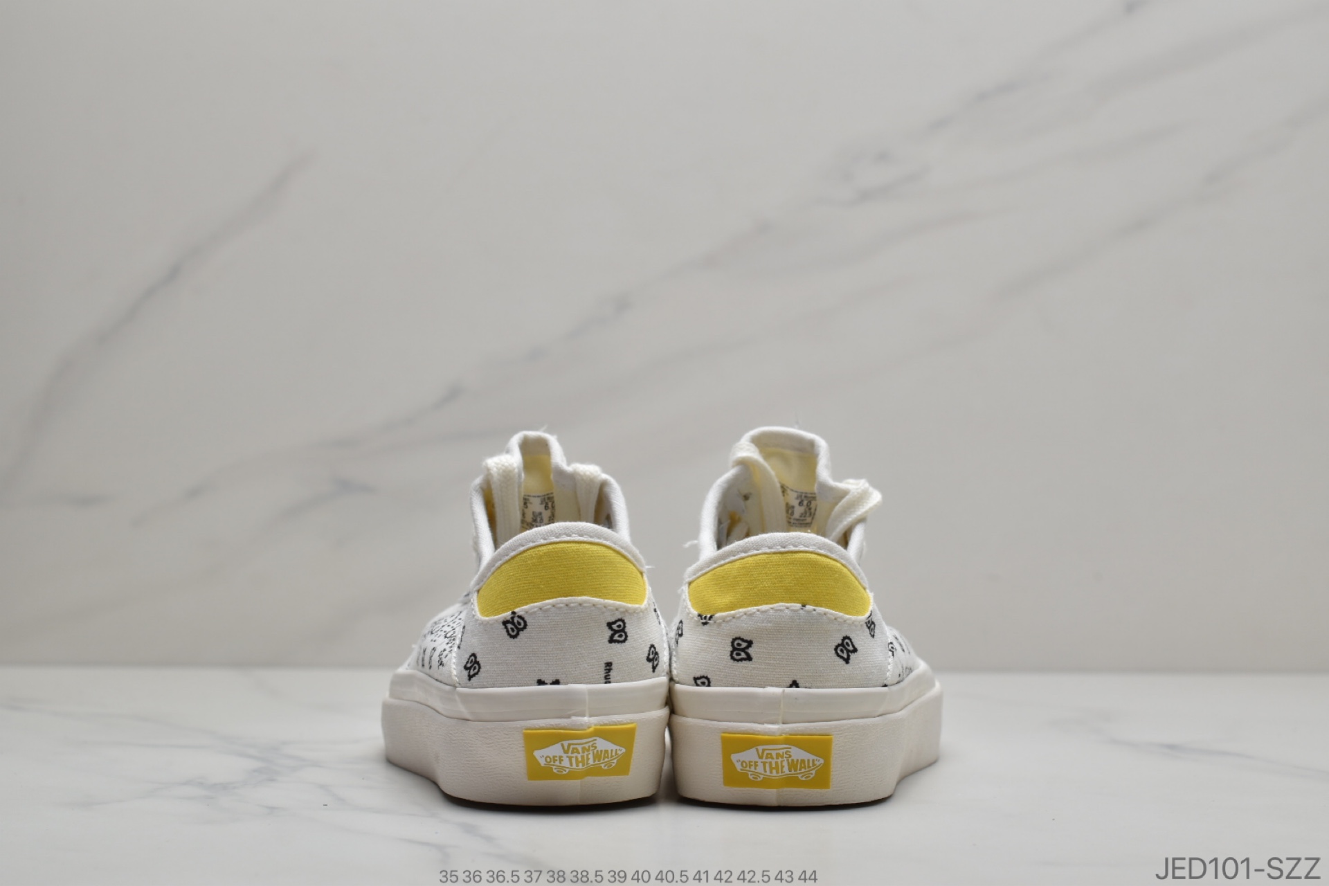 150 公司级二代腰果花来袭Vans x Rhude 联名合作推出Paisüxitley 图案“腰果花”系列